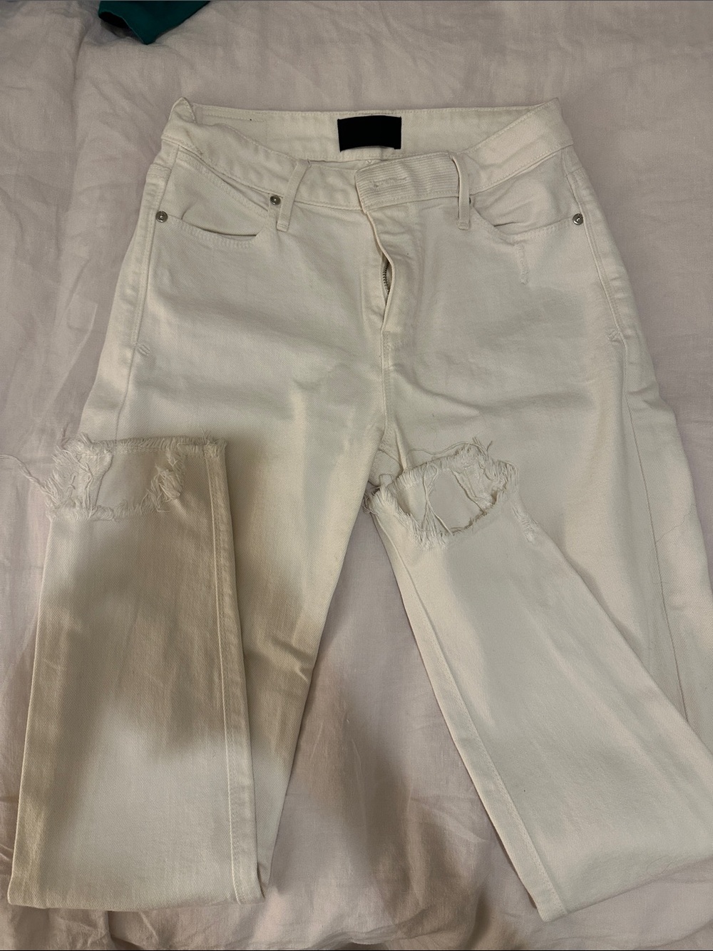 RtA White Straight-Leg Distressed Jeans
